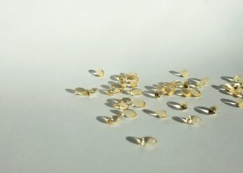 gold and silver heart shaped accessory
