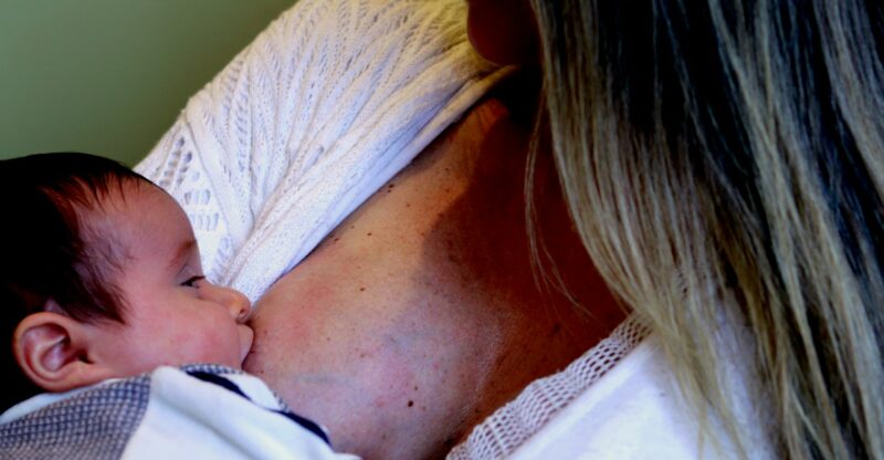 Probiotiques pour les mères allaitantes de nourrissons prématurés : un espoir pour améliorer la santé ?