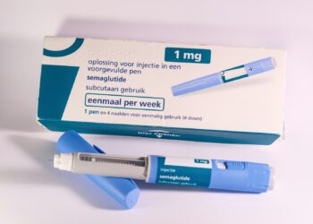 Medicine box and injection pens for medical use.