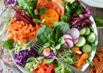 close-up photo of vegetable salad