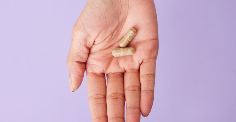 Ashwagandha (Withania somnifera) : Synthèse des données cliniques sur ses bienfaits thérapeutiques